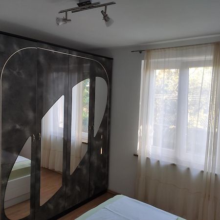Apartment With Private Garden And The Terrace Ev Station Available Crikvenica Dış mekan fotoğraf